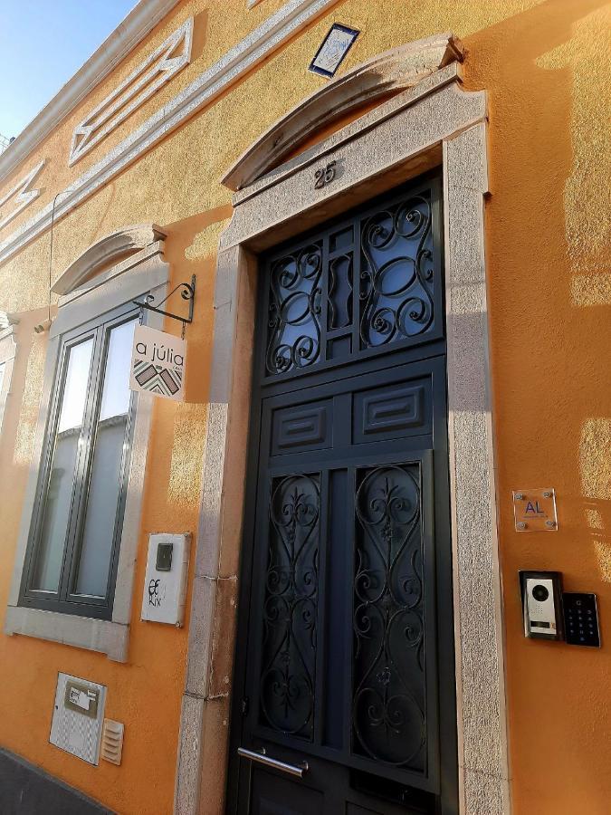 شقة Casa A Julia In Faro'S Heart المظهر الخارجي الصورة